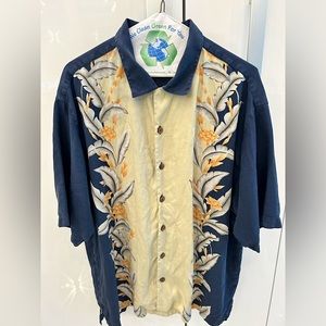Men’s Tommy Bahama %100 silk shirt